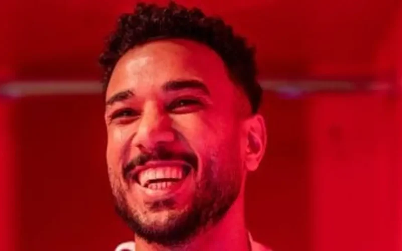 تنازل عن مستحقاته.. وكيل هادي رياض يكشف تفاصيل انضمام اللاعب للنادي الأهلي